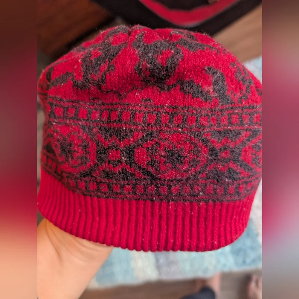 Anne Klein II Aris Vibrant Red Knit Hat Wool/Acrylic Blend